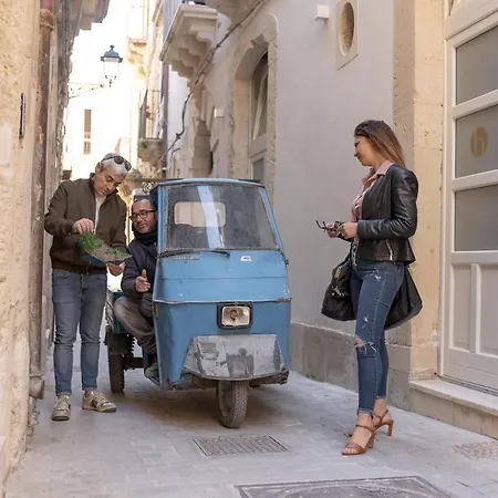 Ortigia Boutique Palace *