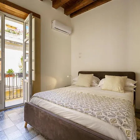 Апарт-отель Ortigia Boutique Palace