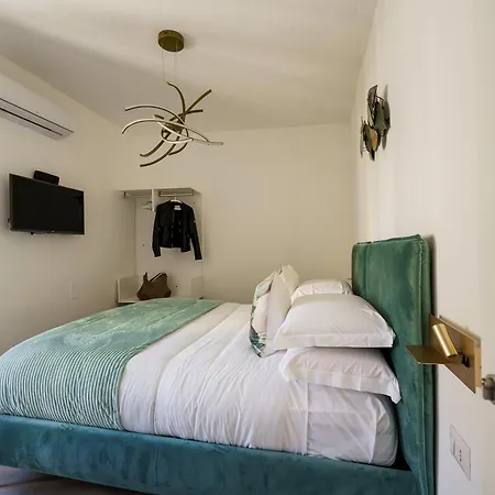 Ortigia Boutique Palace מלון דירות *
